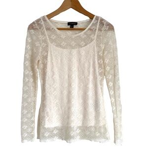 4/$20 Le Chateau Long Sleeve Cream Floral Pattern Lace Top With Tank Size Small